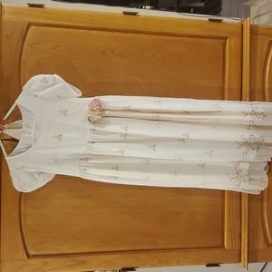 Girls flowergirl/special occasion dress by Butterfly kisses